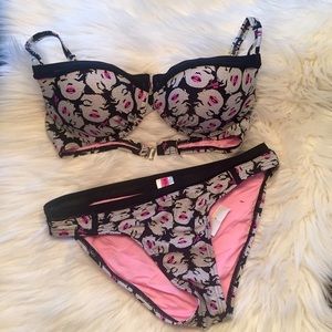 Betsey Johnson Marylin bikini set